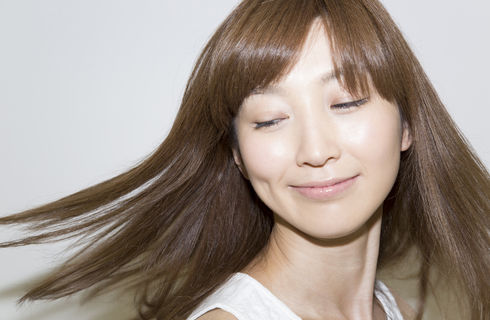 女性